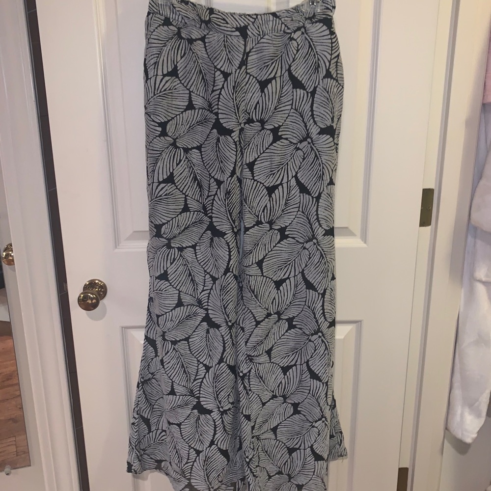 Anthropologie Leaf Print Pants